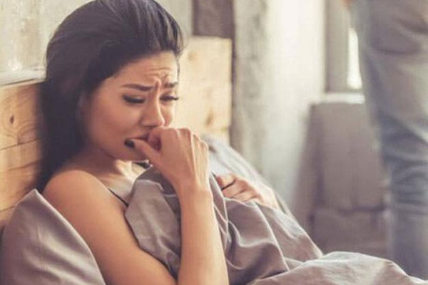 Giữ gìn trinh tiết đến đêm tân hôn, tôi bị chồng nói lời cay đắng-1