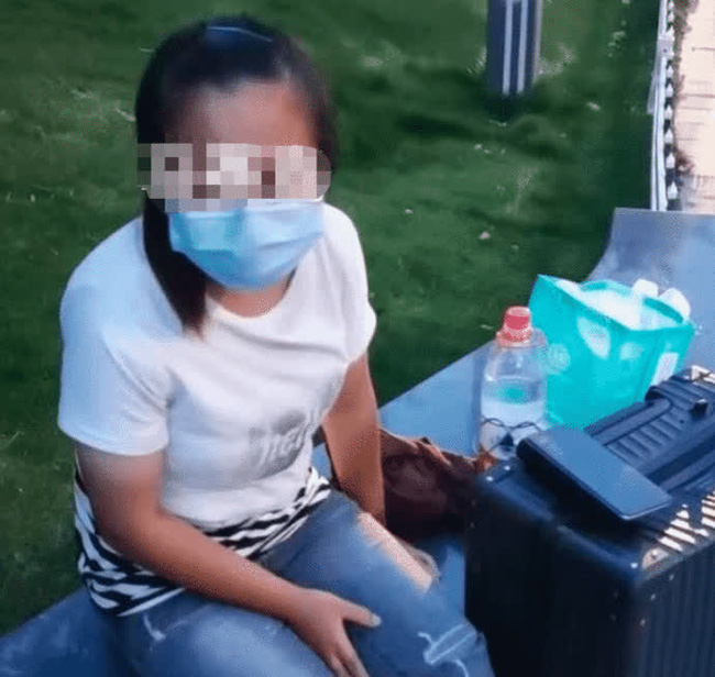 Người đàn ông giúp đỡ cô gái lang thang ở bến xe, không ngờ sự báo đáp của nàng khiến ân nhân hoảng sợ chạy mất dép-2