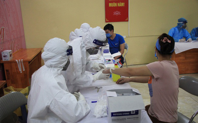 Hà Nội: Phát hiện thêm 3 ca dương tính SARS-CoV-2, đều là lái, phụ xe đường dài từ TP.HCM về-1