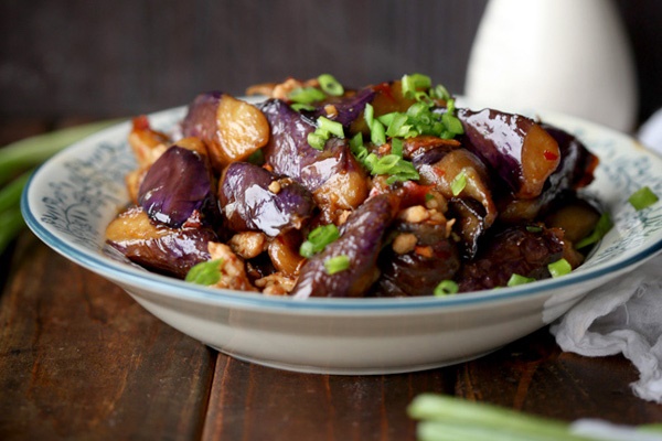 3 biểu hiện khi thức dậy vào buổi sáng ngầm cảnh báo bạn đang có cục máu đông, nên đi xét nghiệm máu ngay-4