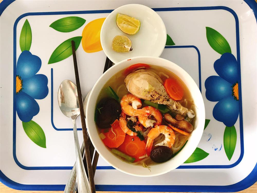 Xưa rồi thịt kho và canh rau ngót, mẹ 9x khoe cơm cữ đầy ăm ắp, tiết lộ 3 món gọi sữa về ào ào-7