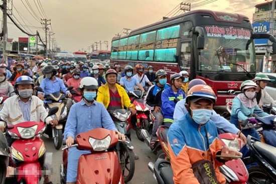 Tài xế cần biết: Lộ trình các phương tiện lưu thông qua TP.HCM trong 15 ngày thực hiện Chỉ thị 16