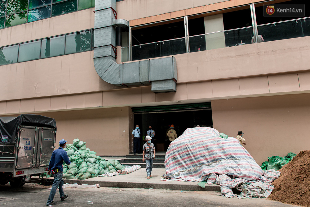 Cận cảnh toà nhà Thuận Kiều Plaza, nơi chuẩn bị được trưng dụng làm bệnh viện dã chiến điều trị Covid-19-12