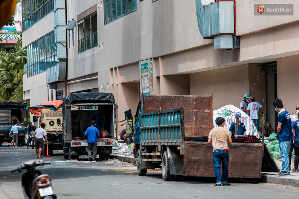 Cận cảnh toà nhà Thuận Kiều Plaza, nơi chuẩn bị được trưng dụng làm bệnh viện dã chiến điều trị Covid-19-14