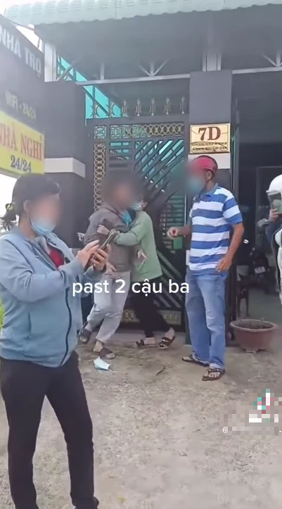 Cậu Ba ngoại tình bị bắt gian tại trận, cháu trai phẫn nộ xông trận đánh ghen, người vợ chỉ nói 1 câu mà được tán thưởng-6