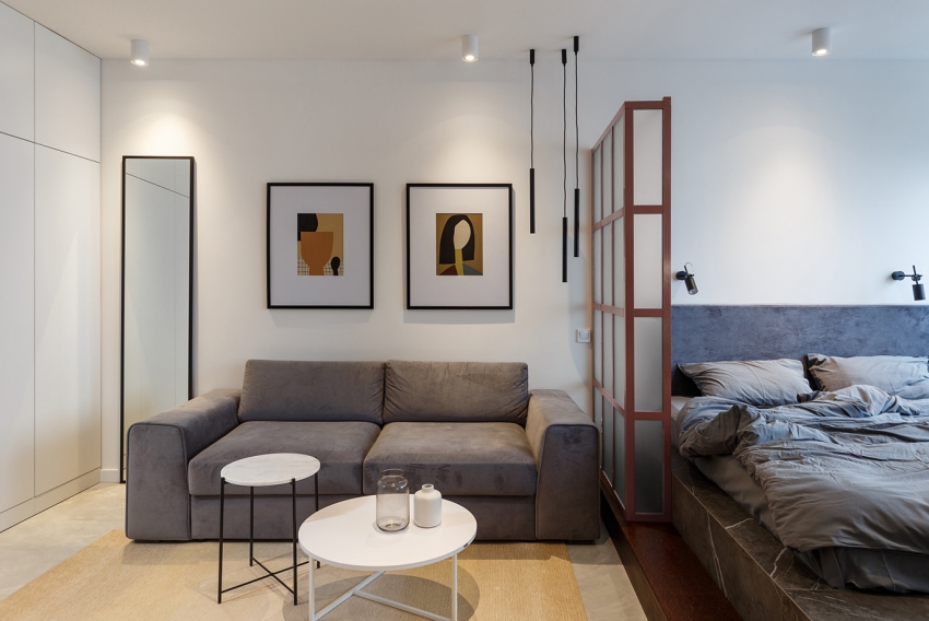 Căn phòng được thiết kế tài tình, dù chỉ 12m2 nhưng có tới tận 4 phòng mà không hề tù túng chật chội, ấn tượng nhất là chiếc giường của chủ nhà-8