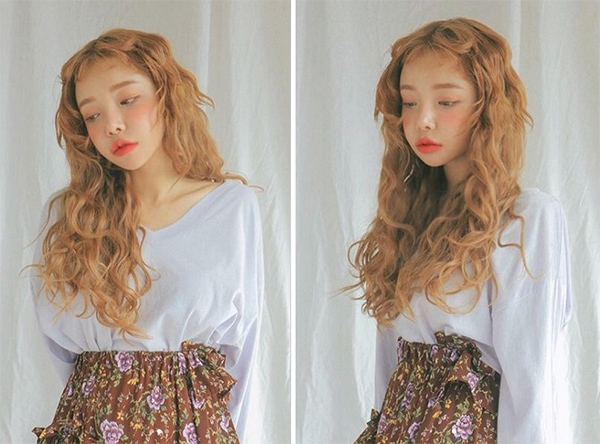 35 Kiểu tóc uốn đẹp nhất 2021 cho nữ cực trẻ trung và quyến rũ-19