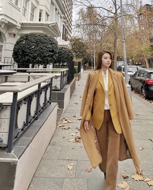 Hoa hậu con nhà giàu” Jolie Nguyễn 1 năm sau ồn ào chấn động: Sống sang chảnh, bất ngờ được cầu hôn và thay đổi rõ ở 1 điểm-15