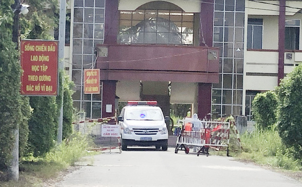 Công an vào cuộc vụ nữ công nhân không được xét nghiệm nhưng có phiếu kết quả âm tính với Covid-19-1