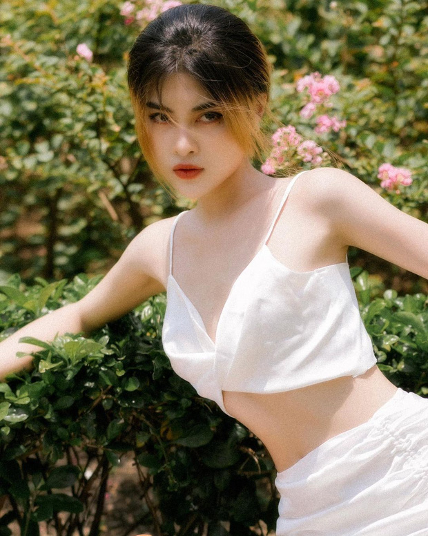 Gái xinh hé lộ bị kiếm cớ chat sex, quấy rối tình dục mỗi ngày, tức quá nên công khai giá cực shock-1