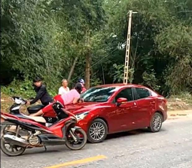 Vợ nằm trên nắp capo đánh ghen: Chồng đánh vợ nhập viện, bắt xin lỗi bồ-3