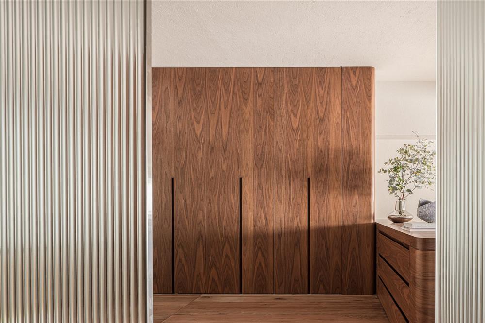 Cải tạo căn hộ tỉ mỉ trong từng chi tiết nhỏ mang đậm phong cách Nhật Bản, thiết kế vách ngăn phòng tắm tạo ra sự độc đáo vô cùng-16