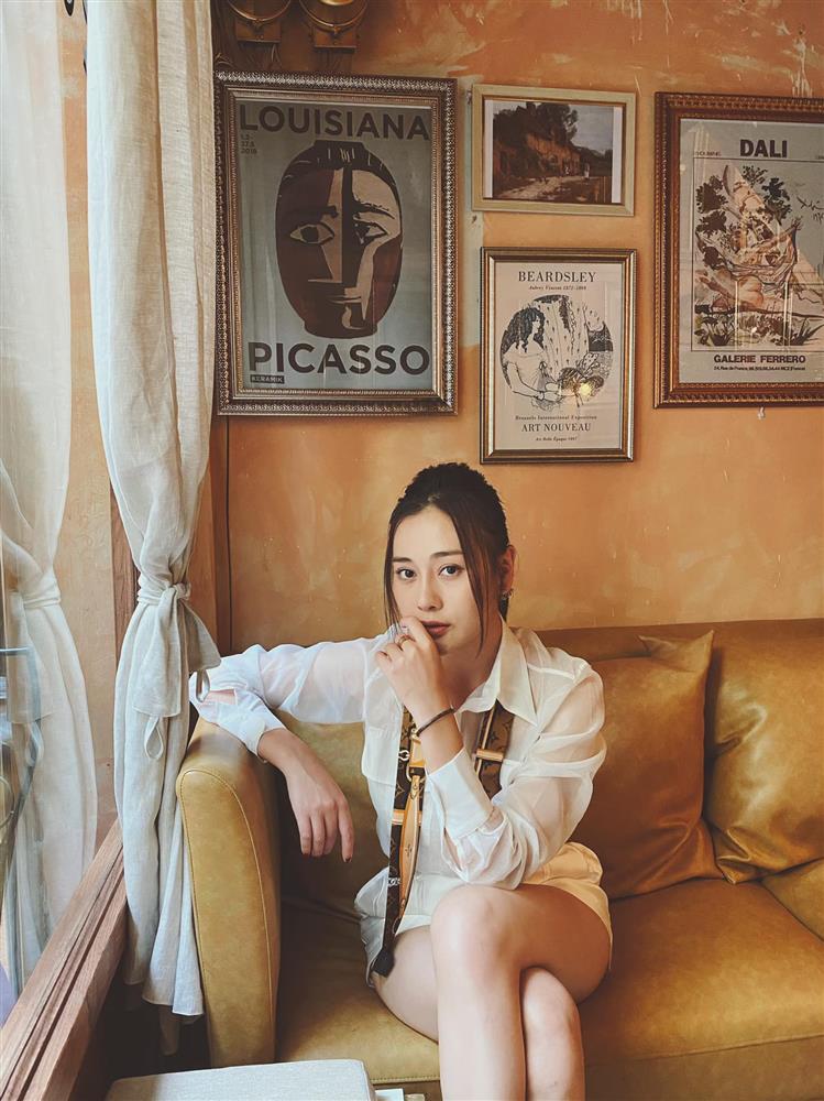 Nam của Hương Vị Tình Thân: Style trong phim bị chê kém nhưng ngoài đời siêu bốc lửa với loạt cách mix đồ trẻ trung-14