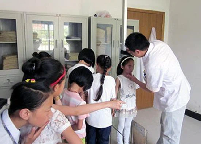 Thói quen đi ngủ này chính là thủ phạm làm con thấp còi so với bạn đồng trang lứa, phụ huynh nên chú ý thay đổi-2