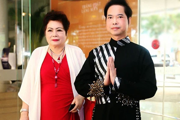 Mẹ ruột Ngọc Sơn vừa qua đời: 28 năm làm hiệu trưởng, nắm giữ mọi tiền bạc của con khi về già-3