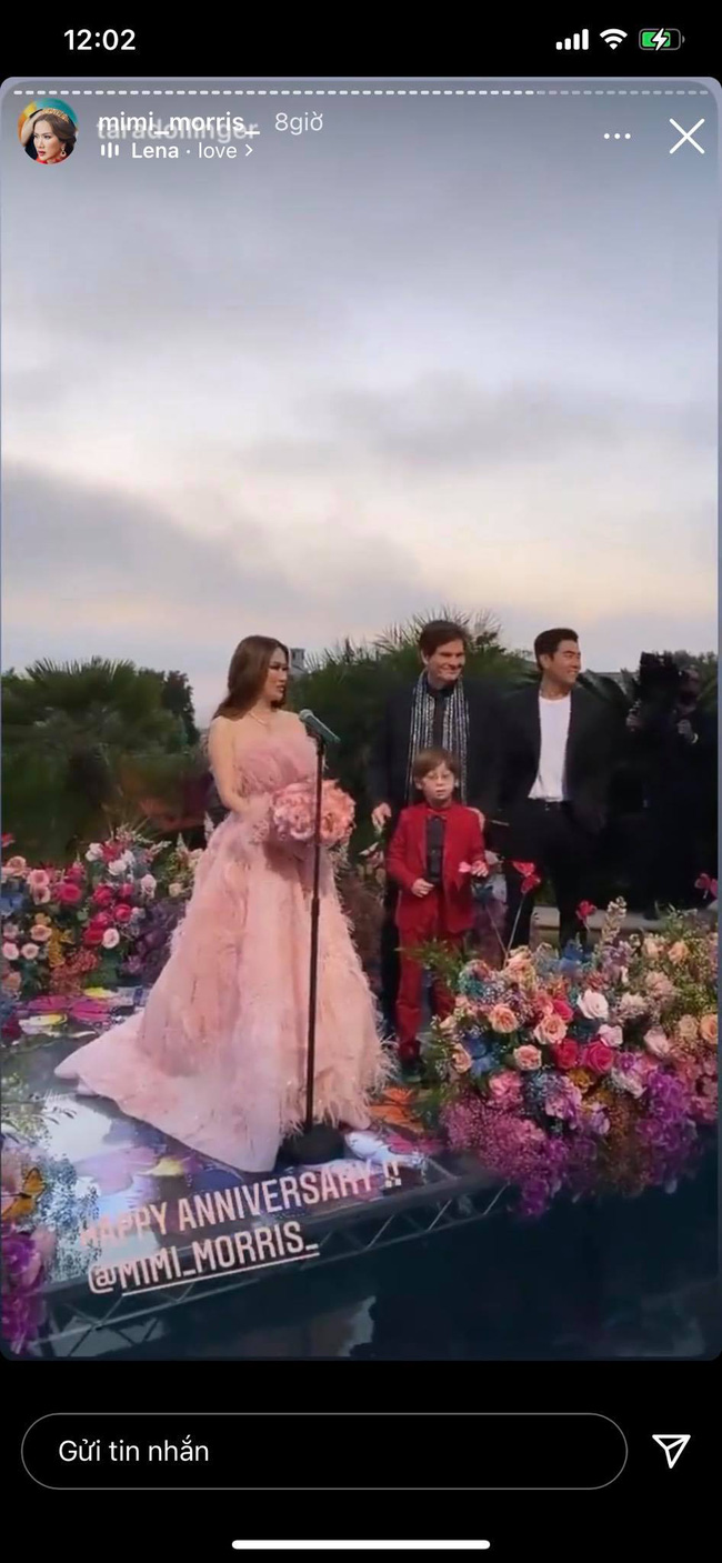 Nữ tỷ phú người Việt ở Mỹ từng được Hà Hồ, Vũ Khắc Tiệp tới thăm tổ chức sinh nhật trải toàn hoa hồng đắt đỏ không thua gì đám cưới hoàng gia-3