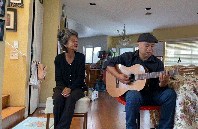 Bất ngờ clip Kim Ngân hát live ngọt ngào sau hơn 20 năm hóa điên, nhạc công hết lời khen-1