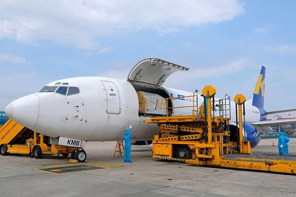 Đối tượng không nên tiêm vaccine Pfizer-1