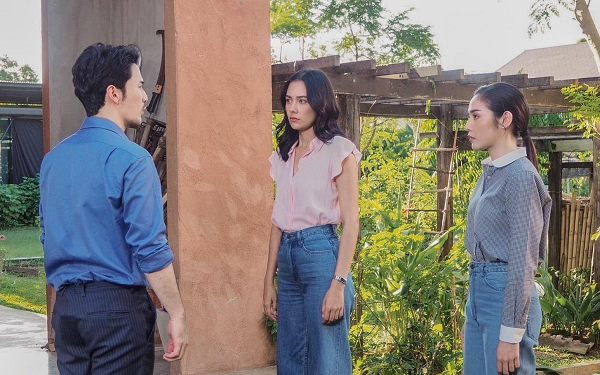 Nhận tin bố chồng đổ bệnh, tôi hộc tốc về nhà để rồi rụng rời khi nghe cuộc tranh cãi nổ lửa ngay giữa sân-1