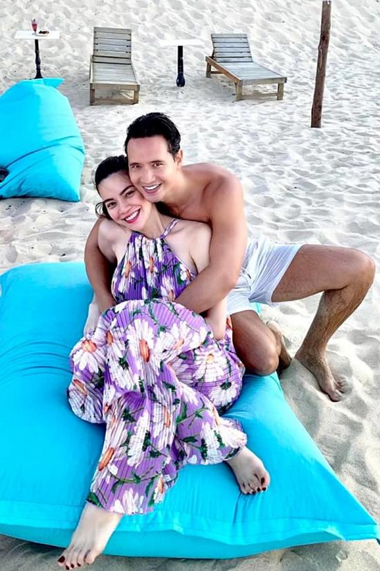 Hồ Ngọc Hà mặc chiếc váy đặc biệt để chụp ảnh cùng cặp sinh đôi Lisa và Leon-4