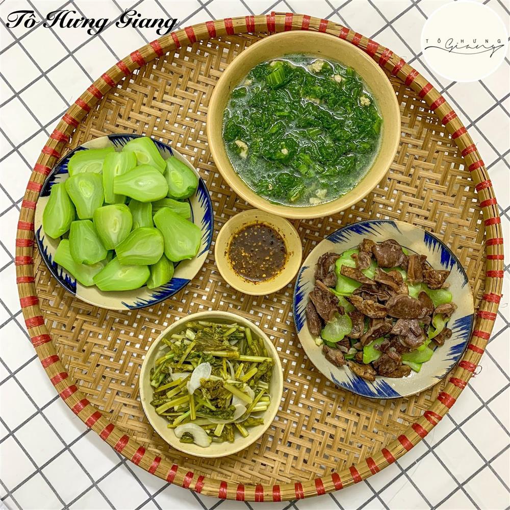 Mẹ đảm Hà Nội bật mí loạt mâm cơm nhà chất hơn nước cất, chị em nội trợ hết phải lo tối nay ăn gì, lưu lại dùng dần dư dả cho cả tháng-6