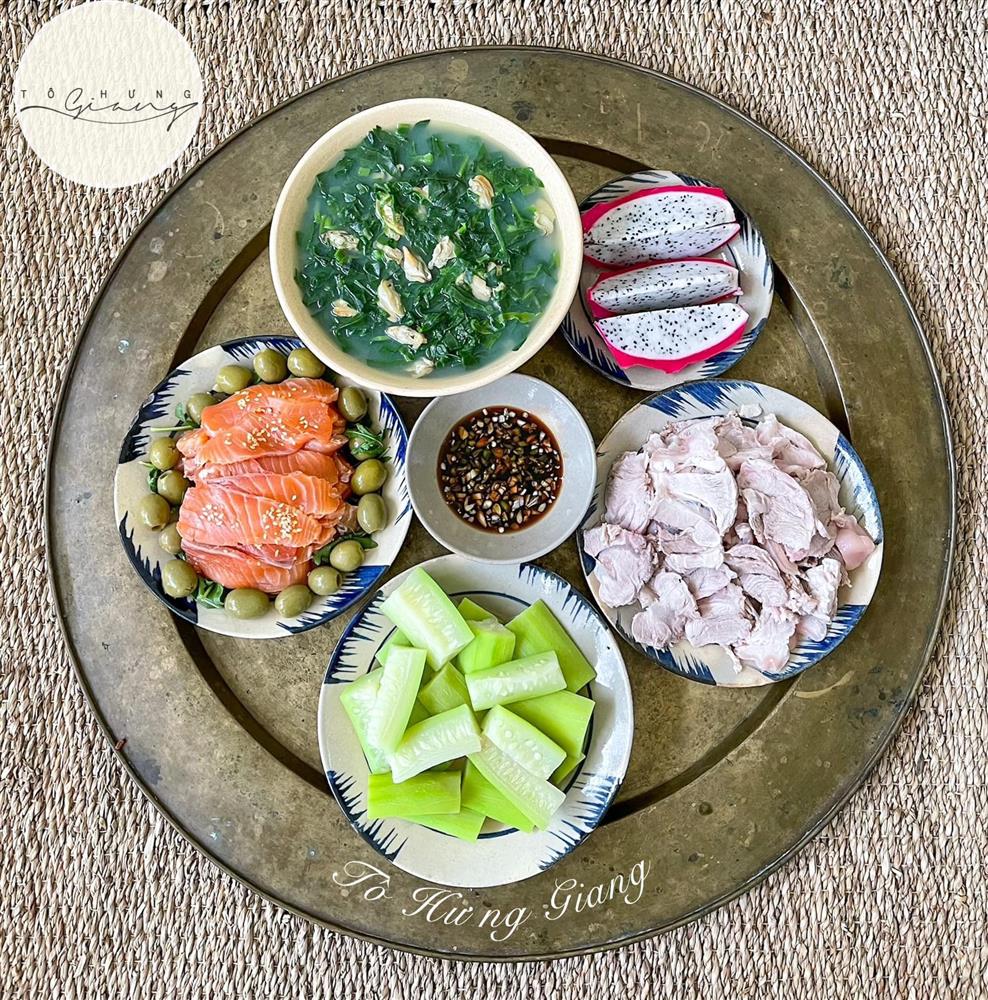 Mẹ đảm Hà Nội bật mí loạt mâm cơm nhà chất hơn nước cất, chị em nội trợ hết phải lo tối nay ăn gì, lưu lại dùng dần dư dả cho cả tháng-9