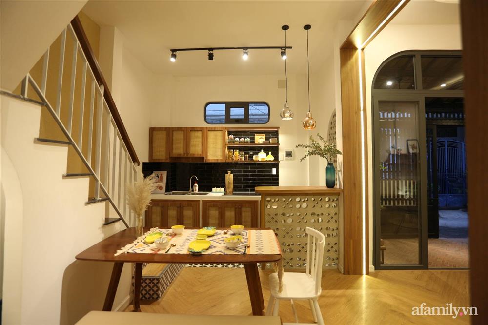 Nhà trong hẻm chỉ 36m² vẫn đẹp hiện đại sau cải tạo với chi phí 450 triệu đồng ở Sài Gòn-14