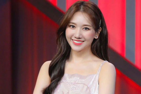 Hari Won ngầm lên tiếng về nghi vấn mang bầu chỉ bằng hành động này?-3