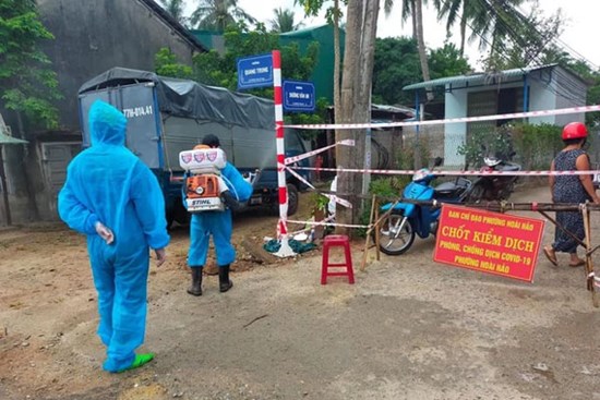 Bình Định: Khởi tố vụ án hình sự thanh niên 23 tuổi làm lây lan dịch bệnh sau khi về từ TP.HCM