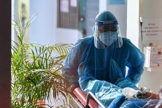 Bộ Y tế: SARS-CoV-2 lây qua đường không khí