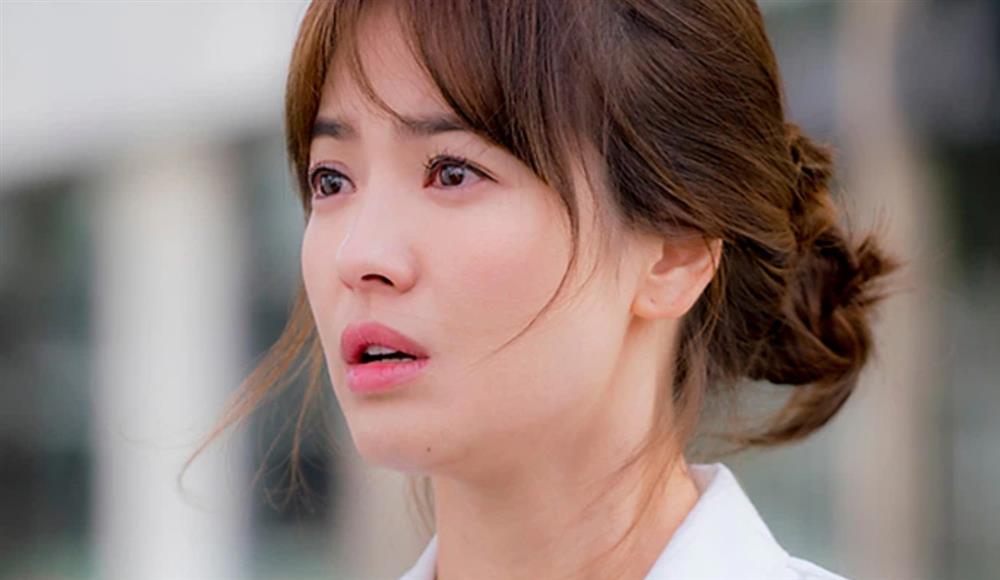 Vợ phớt lờ sự ngăn cản của chồng, du lịch bụi” với du khách nam suốt một tháng và kết cục thảm hại khi trở về nhà-2