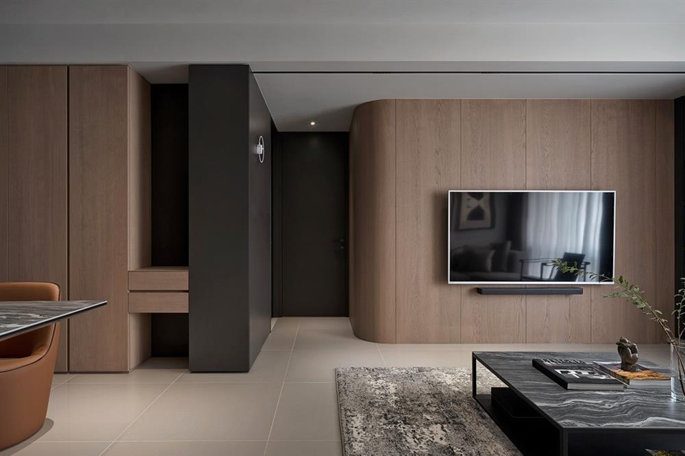 Căn hộ nhỏ tạo sự thư giãn về mặt thị giác bằng những gam màu tối đầy ấn tượng-8