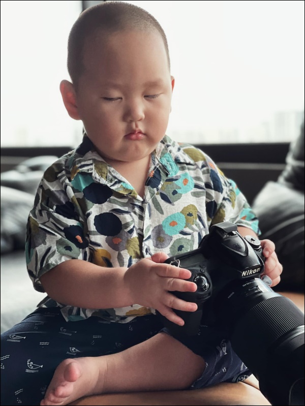 Cậu út nhà Trà My Idol mới 2 tuổi đã nặng 22kg, bị quở kém duyên mập quá mẹ đáp trả nhẹ nhàng, tinh tế-7