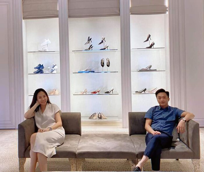 Căn biệt thự Quận 7 đẹp và sang từng góc nhà của vợ chồng Cường Đô La - Đàm Thu Trang-12