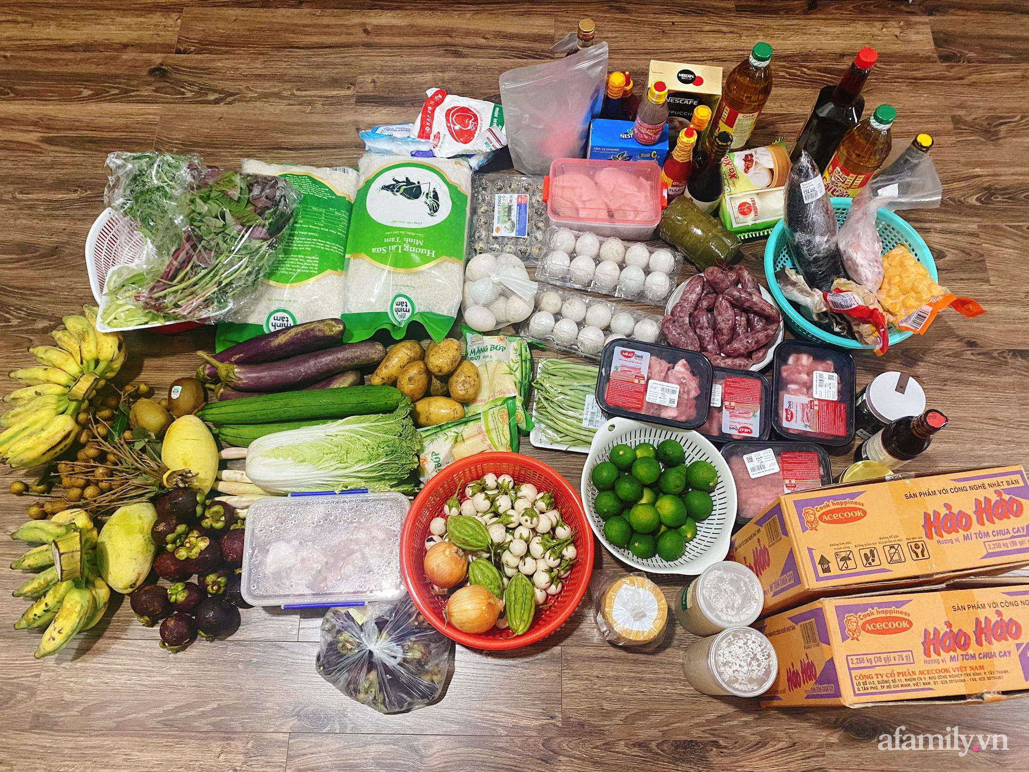 Cô gái Sài Gòn chia sẻ cách mua thực phẩm, thuốc men vừa nhanh lại an toàn trong mùa dịch-2