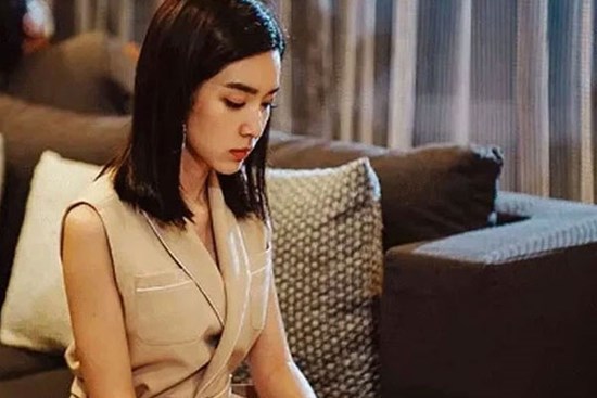 Chồng bỗng dưng bảo tôi nhuộm tóc, nào ngờ bức ảnh trong túi anh đã phanh phui mưu đồ thâm hiểm