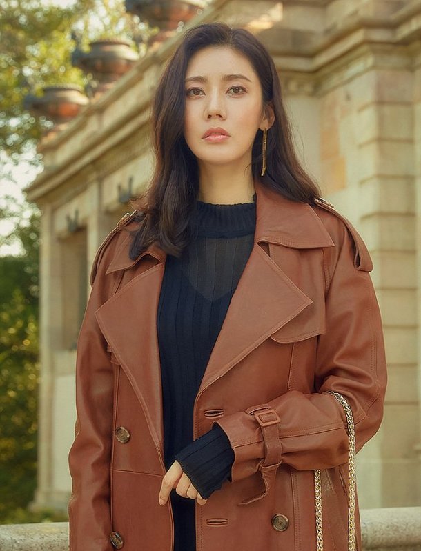 Tin tức chồng ngoại tình ngập mặt báo, quá khứ buồn của bom sex xứ Hàn” bị đào bới-3