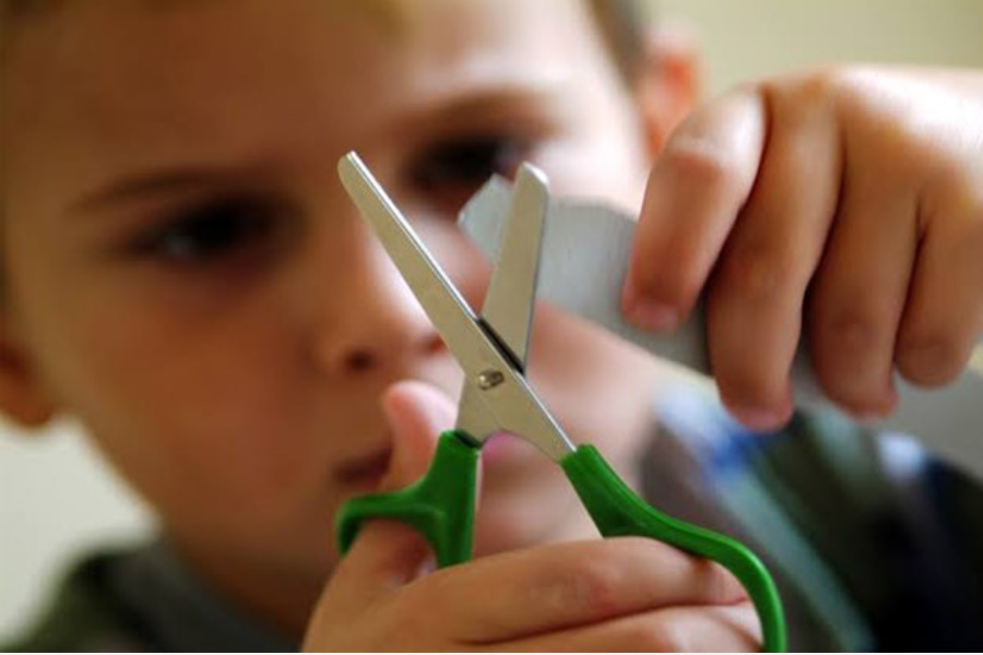 10 lợi ích từ giấy nhám không phải ai cũng biết, hóa ra không chỉ để đánh bóng đồ gỗ-1