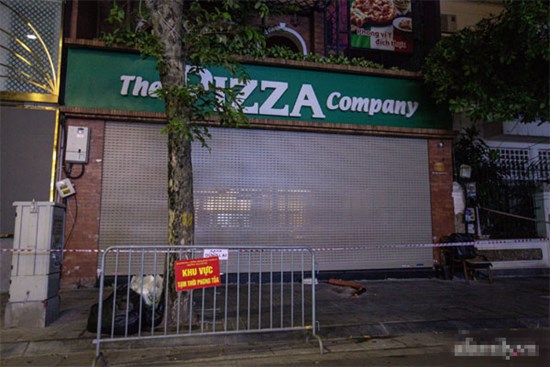 Hà Nội: Phong tỏa nhà hàng pizza trên phố Đoàn Trần Nghiệp do có nhân viên dương tính SARS-CoV-2