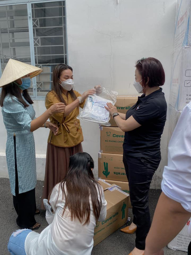 Phi Nhung: Bây giờ càng làm từ thiện càng bị oan ức-1
