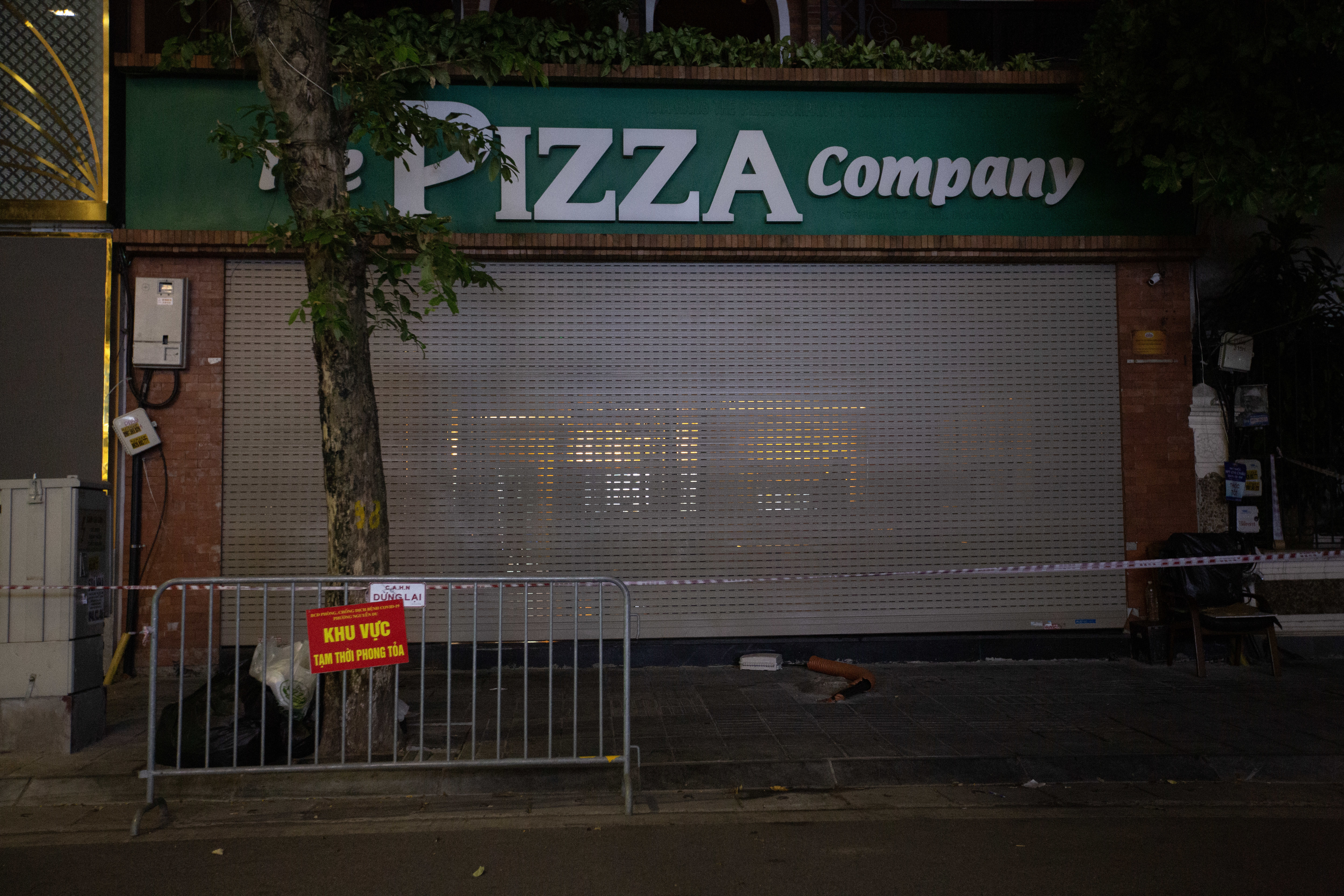 Hà Nội thông báo khẩn tìm người tới 2 nơi ở quận Hai Bà Trưng, Hoàn Kiếm-1