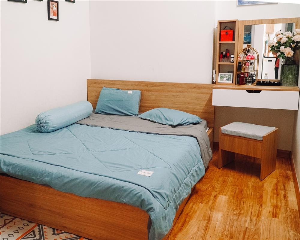 Nữ điều dưỡng trổ tài thiết kế, tận dụng cả chai nước truyền dịch để decor nhà: Cứ tưởng không gian sống sẽ khô khan như nghề ai ngờ thành quả lại đốn tim bao người-14