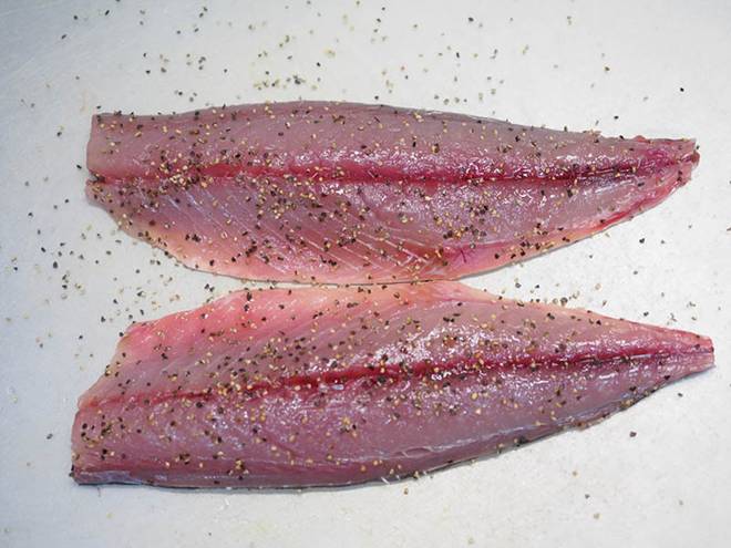 Cách làm cá thu nướng sốt tiêu chanh, món ăn hoàn hảo cho bữa tối-3