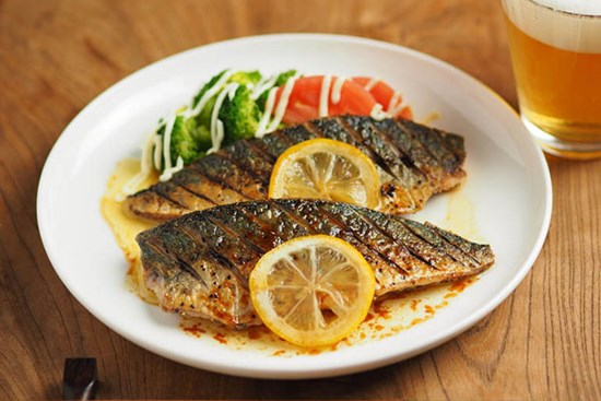 Cách làm cá thu nướng sốt tiêu chanh, món ăn hoàn hảo cho bữa tối