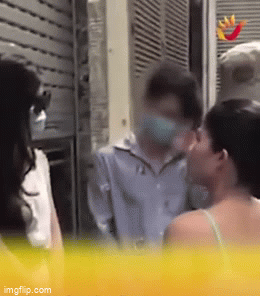 Cô gái bị mẹ bạn trai mắng chửi tới tấp vì yêu cùng lúc hai anh em, lời cầu xin cuối cùng của cô ta mới ngã ngửa-2