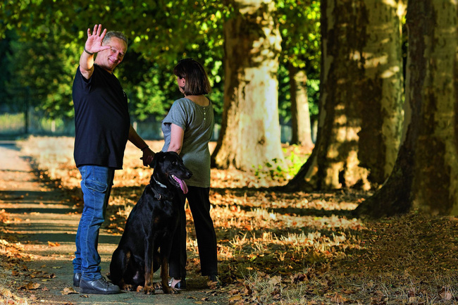 Pha vượt ngục lãng mạn hơn phim: Vợ học lái trực thăng giúp chồng đào tẩu và cái kết khó tin-9