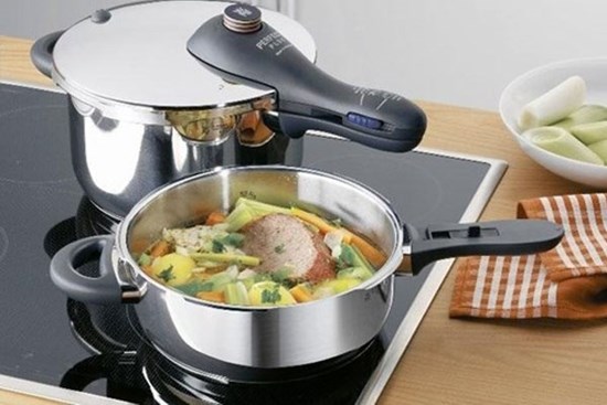 Sử dụng nồi inox không đúng cách sẽ khiến nồi bị giảm chất lượng và mất thẩm mỹ.