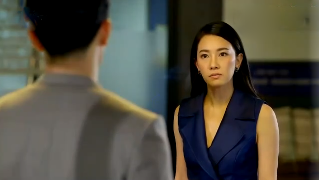 Khinh vợ cũ nghèo, chồng gây khó dễ không cho gặp con nhưng ngày gặp nạn, nhìn vật trên tay cô mà anh không cất thành lời-2