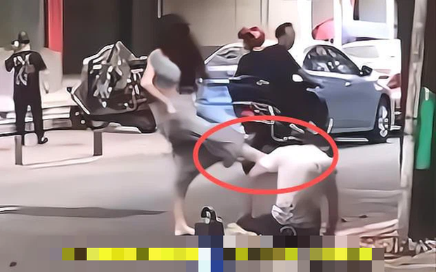 Bạn gái đưa 35 triệu nhờ mua túi hàng hiệu, chàng trai làm điều không ai ngờ đến rồi nhận kết cục thảm hại ngay giữa đường-3