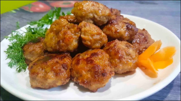 Thưởng thức thịt nướng thơm ngon hấp dẫn với cách làm siêu nhanh, đơn giản bất ngờ từ nồi chiên không dầu-4